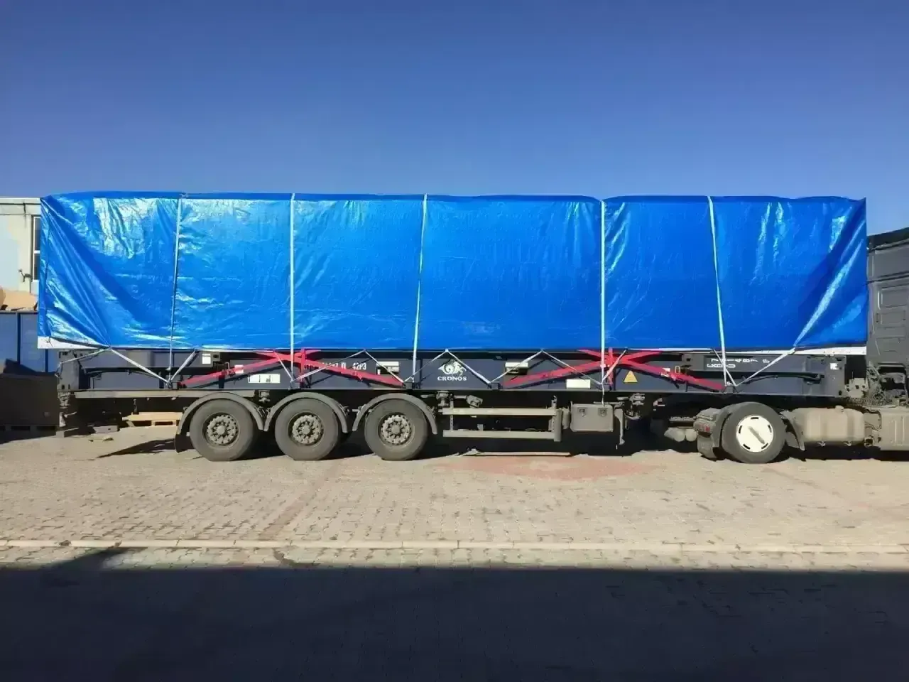 Cargo Covering and Tarpaulin operation 4