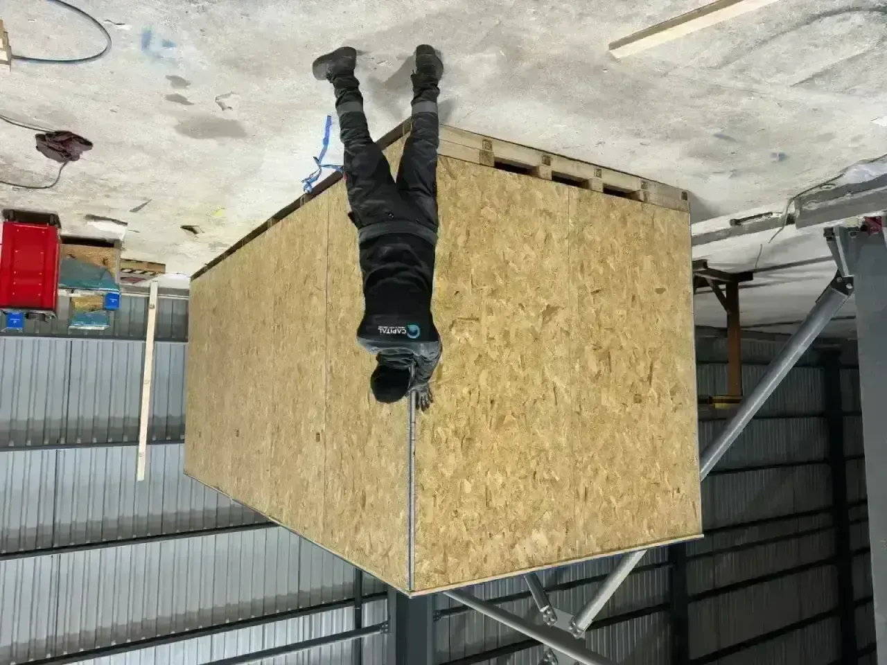 Wooden Crating and Export Packing operation 2